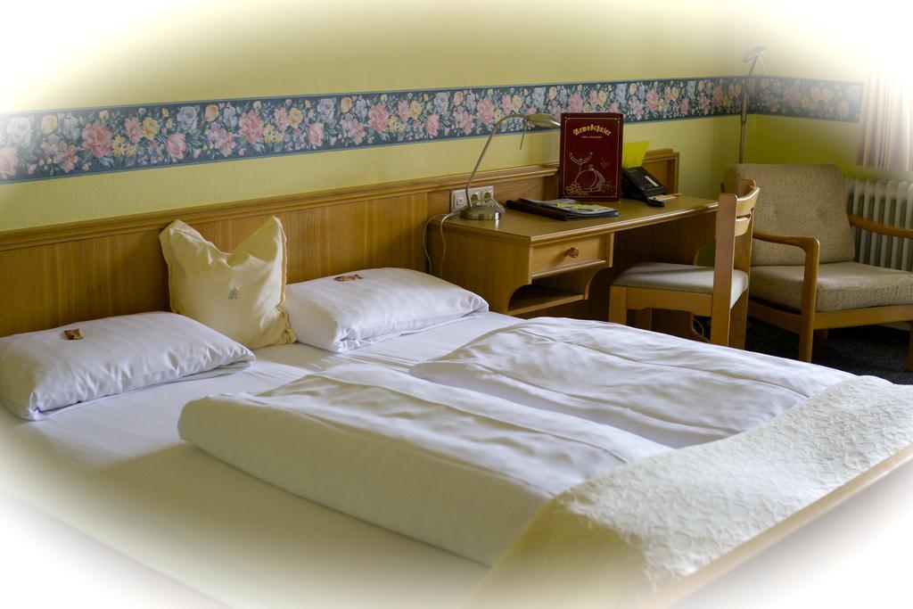 Hotel - Reweschnier Kusel Kültér fotó